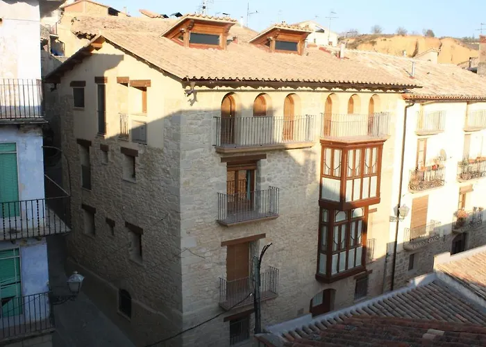 Dona Candida Valderrobres